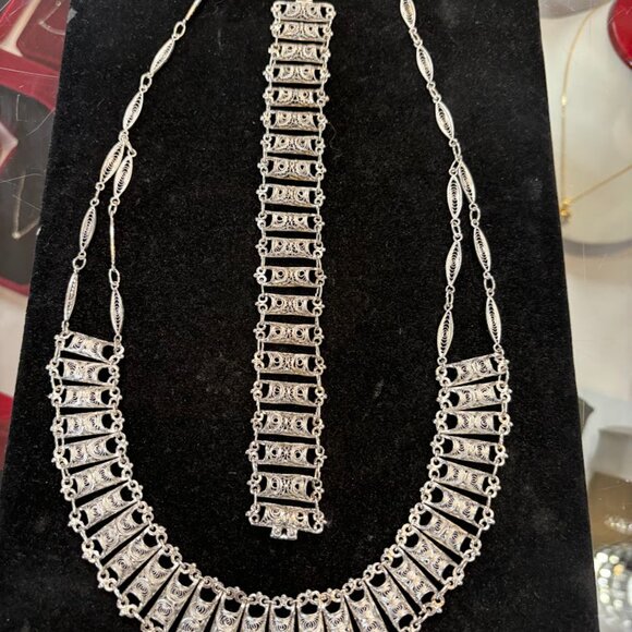 Beautiful Sterling Silver Necklace and Bracelet from Italy! - Picture 3 of 8